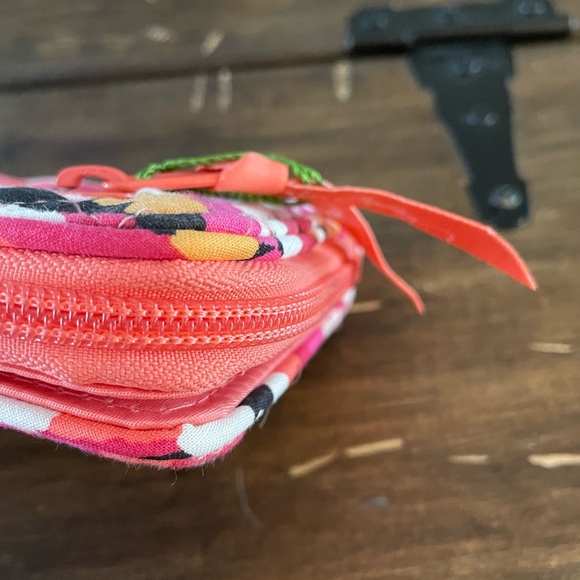 Vera Bradley wallet - Picture 4 of 7